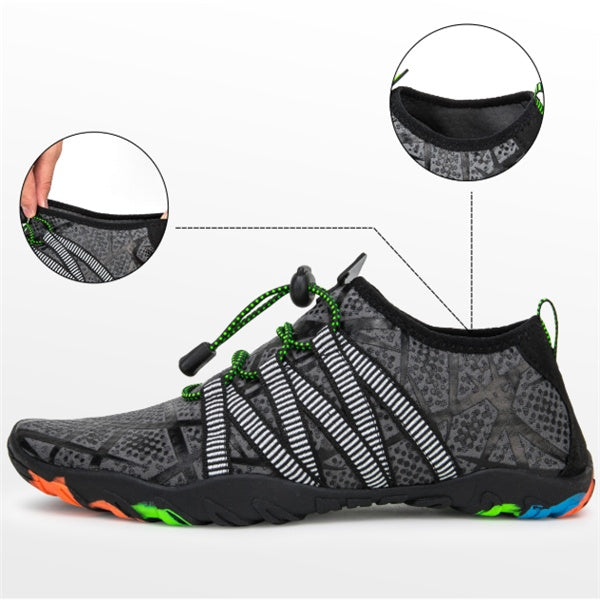 Outdoor hiking shoes